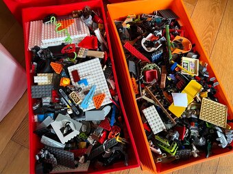 LEGO na váhu – směs z různých sad + dárek od 5 kg - 4