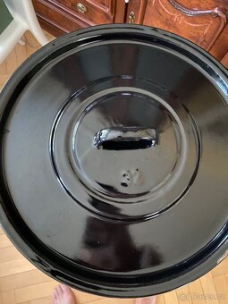 Smaltovaný hrnec s poklicí Ø 32 cm - 4