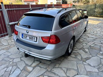 BMW Řada 3,  318D 105KW M-PAKET KŮŽE Bi-Xenon 2 x Kola - 4