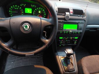 Škoda octavia 2.0tdi dsg - 4