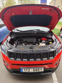 Jeep Compas benzín 2021 - 4