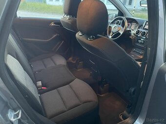Mercedes Benz B - 4