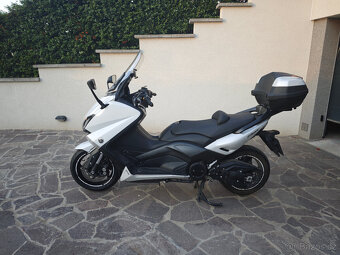 Yamaha T-Max 530 r.v. 2015 LED - 4
