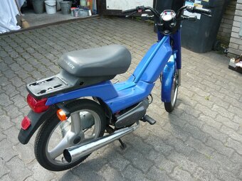 Peugeot Fox - 4