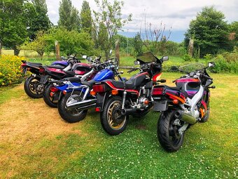 Yamaha FZR, Honda CB-Boldór, Suzuki VZ800, CBR 900RR, ZXR400 - 4