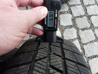 ZIMNÍ PNEU BARUM 155/65R14 - 4