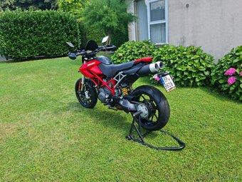 Ducati Hypermotard 796 - 4