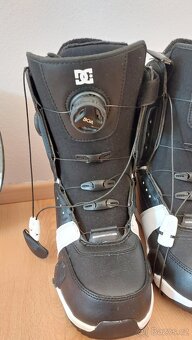 Prkno, vazaní, boty-prodejce SNOWBOARD ZEZULA s.r.o. - 4