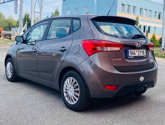 Hyundai iX20, koupený nový v ČR, pravidelný servis, nová STK - 4