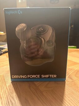 Logitech G29 Driving Force + řadicí páka - 4