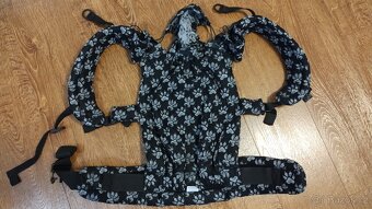 Rostoucí nosítko Moisha Grow + věci zdarma - 4