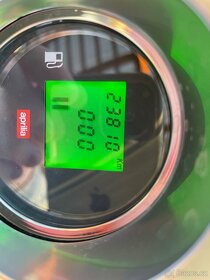 Aprilia Scarabeo 500 - 4