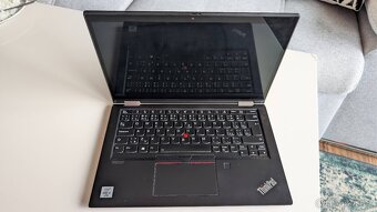 Lenovo Thinkpad X13 Yoga Gen 1 - dotykový - 4