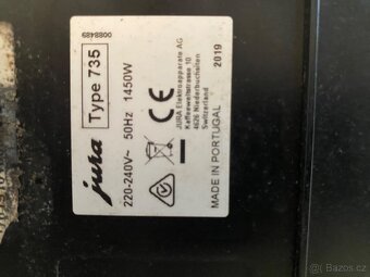 Kávovar Jura E8 - 2 ks - bílý a černý - 4