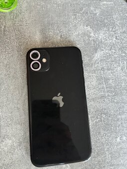 I phone 11 - 4