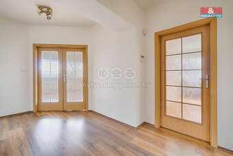 Prodej bytu 3+1, 124 m², Turnov, ul. Nádražní - 4
