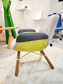 Designové křeslo Vitra East river - 4