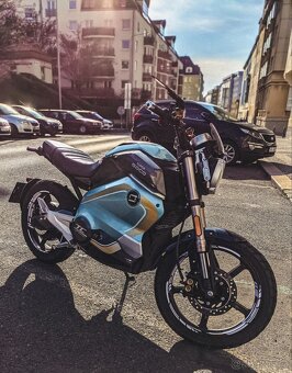Elektrická motorka Super Soco TC Wanderer - 4