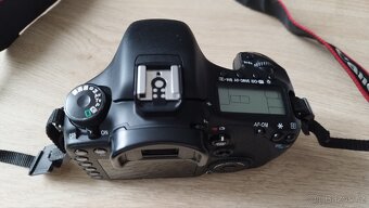 Canon 7D + CompactFlash 32 GB - 4