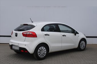 Kia Rio 1.2i 62kW SERVISNÍ KNIHA ČR (2012) - 4