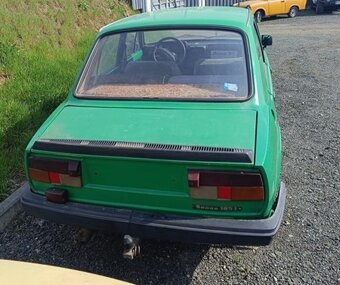 Prodám Škoda 105 (bez TP) viz foto (K32) - 4
