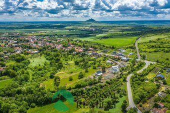 Prodej pozemky pro bydlení, 1011 m2 - Třebenice, ev.č. 02329 - 4