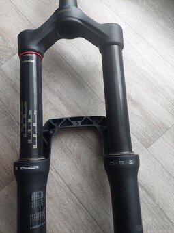 Vidlice RockShox Domain RC - Crown - 4