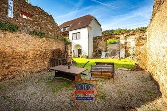 Nabízíme k prodeji stylově zařízený Apartmánový dům v podhů - 4