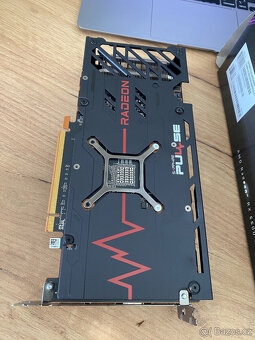 Radeon Sapphire PULSE RX 6600 XT 8GB GAMING OC - 4