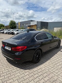 BMW 530 D  XDRIVE-3,0d/195kW - 4