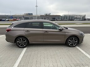 Hyundai i30 combi, 1.6 Crdi MildHybrid Style,Automat, ČR,DPH - 4