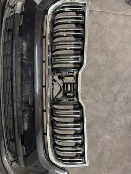 Kodiaq předni naraznik z maskou - 4