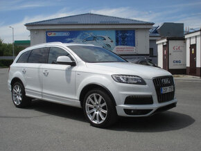 Audi Q7 4.2 TDi V8 S-Line ČR - 4