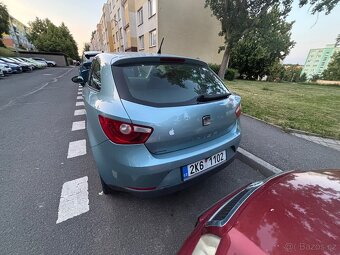 SEAT Ibiza 1.4i, 63 kW, r.v. 2009 – malý nájezd 158xx - 4