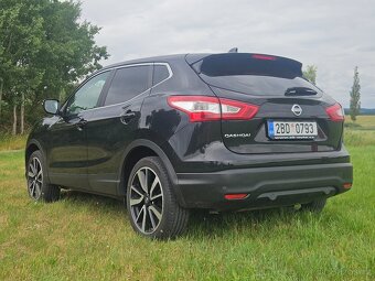 Nissan Qashqai - 4