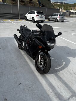Honda cbr 1000f dual - 4