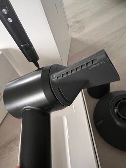 Prodám fén na vlasy Laifen Swift Special Matt Black - 4