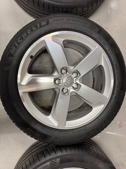 Audi Q5 – prodám originální alu disky + letní pneu - 4