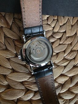 Prodam hodinky Certina - 4