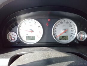 Ford Mondeo ST 220 - 4