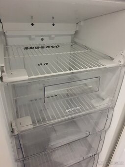 202 litrů NOFROST mrazák 6 pater, třída A+ - 4