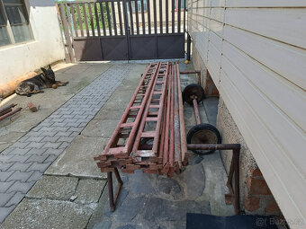 Prodám Haki lešení dvě kostky - 4