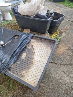 Květináče plastové 50l - 4