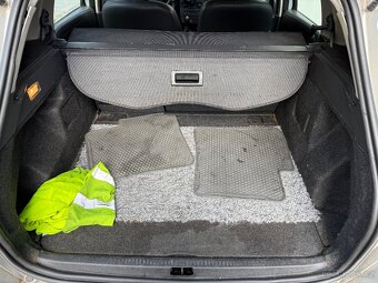 Renault Clio 1.5dci 50kW rok 2008 - 4