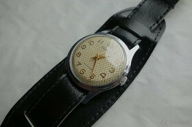 Krásné zachovalé,staré funkční, mech. hodinky Kirovskije - 4