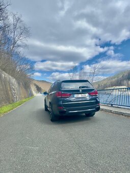BMW X5 F15 M50D 280KW rok 2015 - 4
