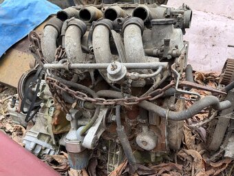 Citroen CX 2.5 GTI motor - 4