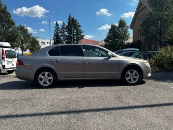 Škoda Superb 2.0 TDI - 4