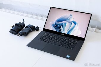 Dell XPS 15 9570 (64GB RAM / 2TB SSD) - velmi dobrý stav - 4