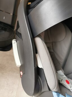 Vajíčko Cybex Aton 5 +isofix báze - 4